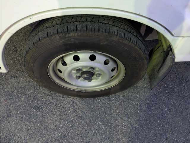 Mazda Bongo Truck 11