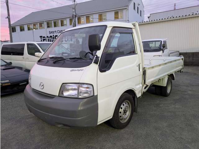 Mazda Bongo Truck 2