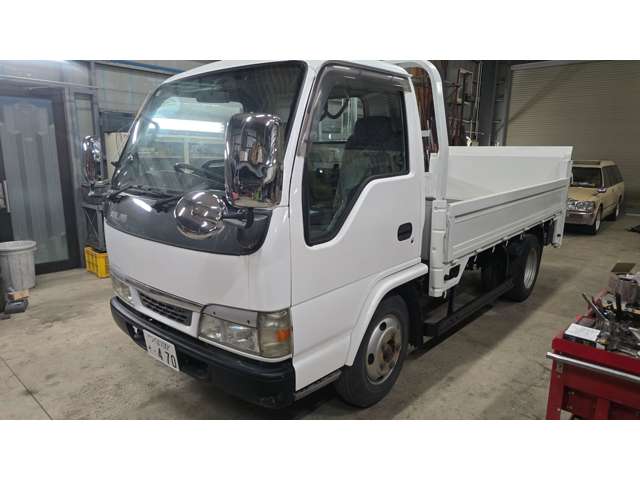 Isuzu Elf 4