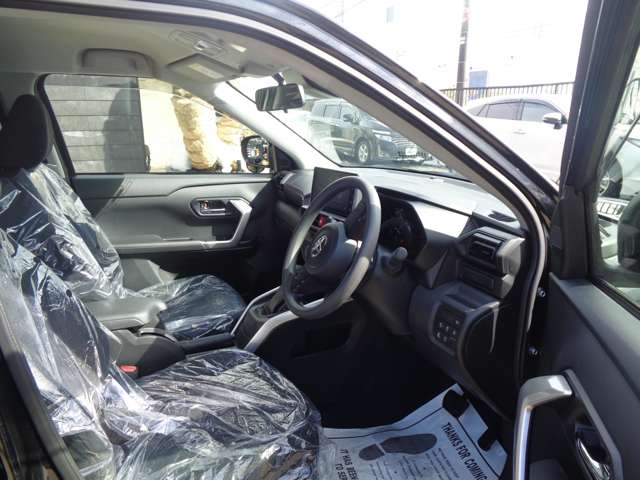 Toyota Raize 11