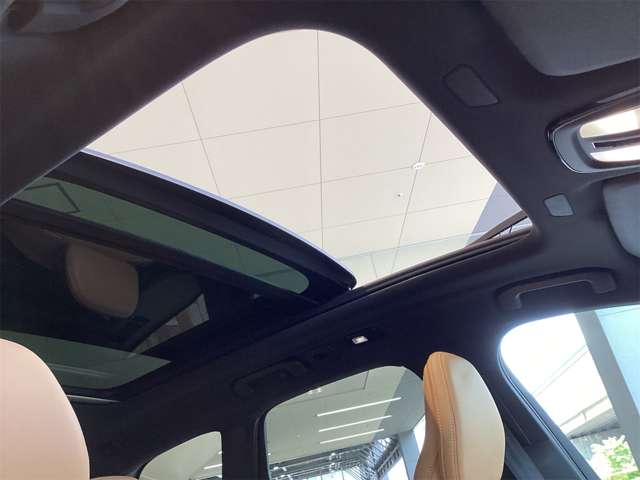 Volvo XC60 6