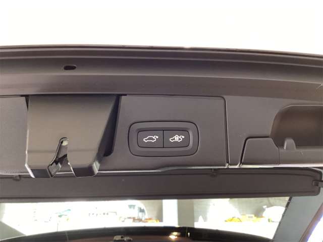 Volvo XC60 10