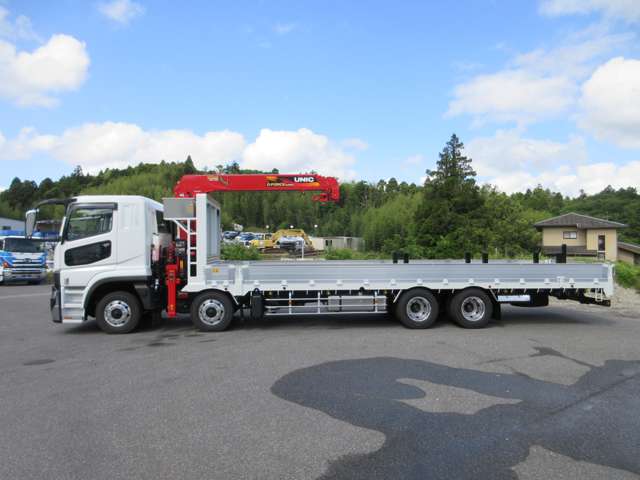 Mitsubishi Fuso Super Great 5