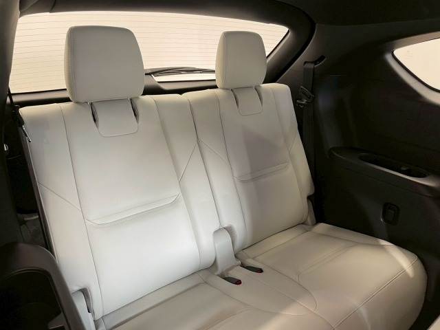 Mazda CX-8 12