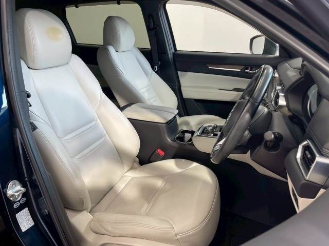 Mazda CX-8 10