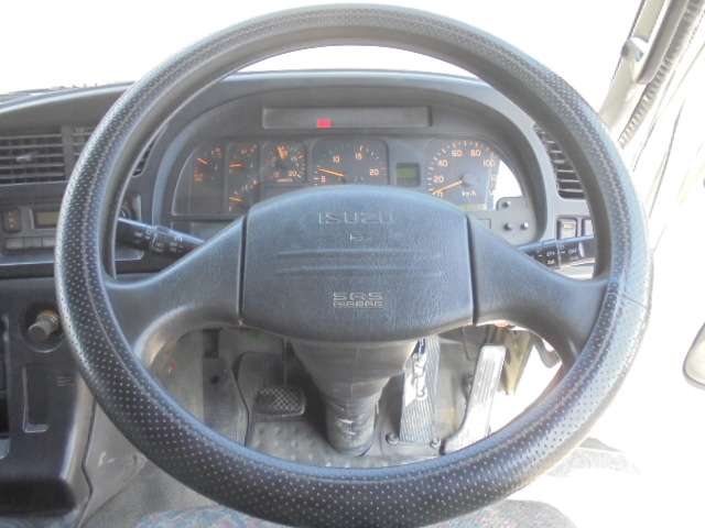 Isuzu Giga 12