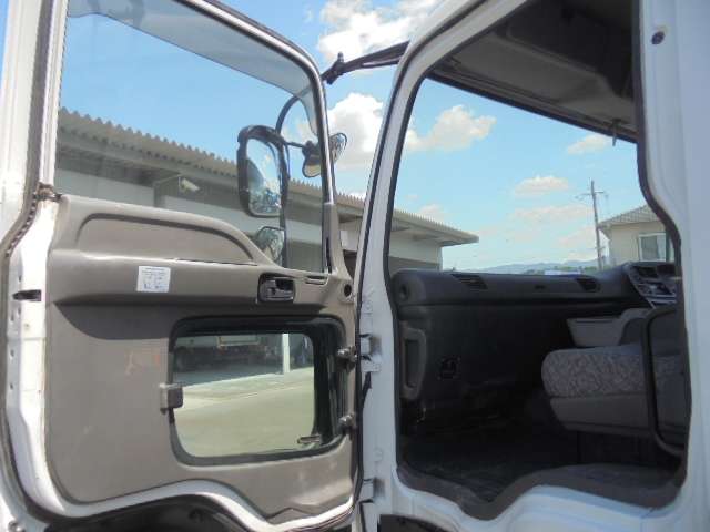Isuzu Giga 3