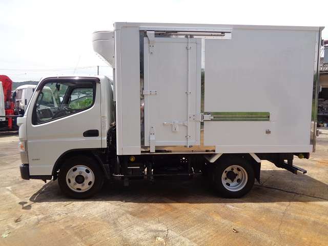 Mitsubishi Fuso Canter 5