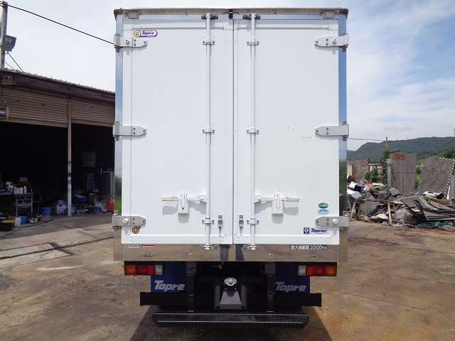Mitsubishi Fuso Canter 6