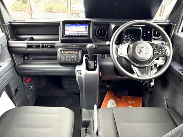 Honda N-VAN 9