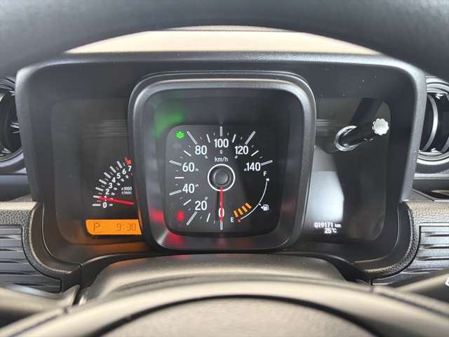 Honda N-VAN 10