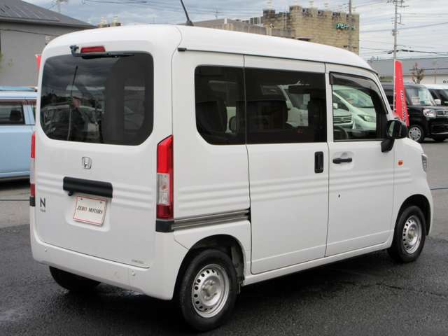 Honda N-VAN 12