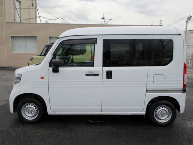 Honda N-VAN 9