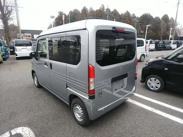 Honda N-VAN 5