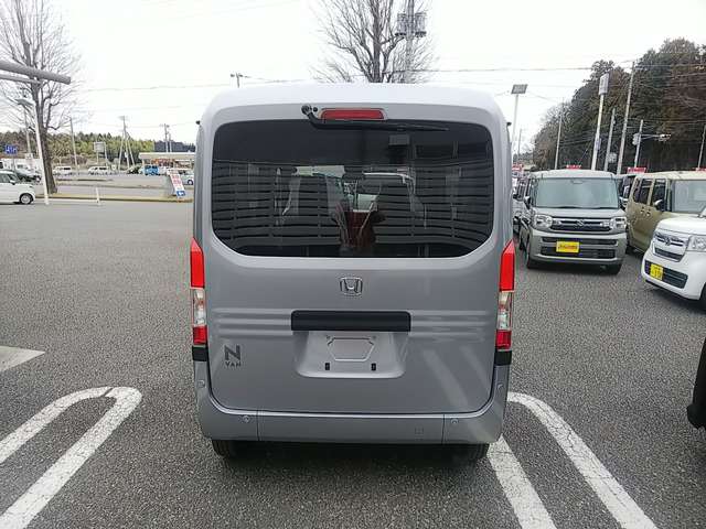 Honda N-VAN 6