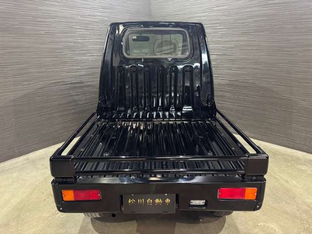 Daihatsu Midget II 5