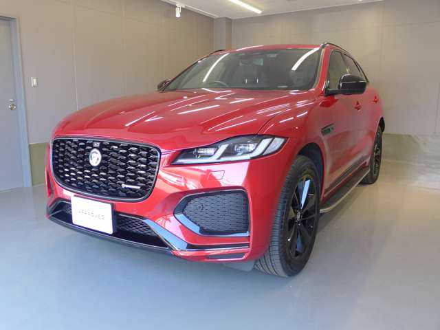 Jaguar F-Pace 6
