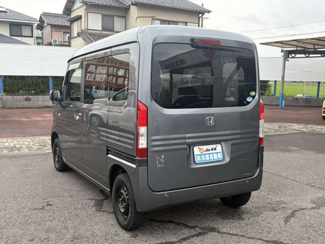 Honda N-VAN 12