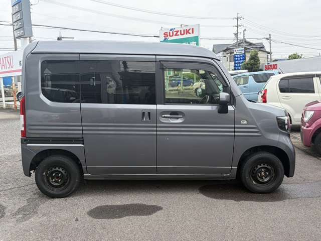 Honda N-VAN 10