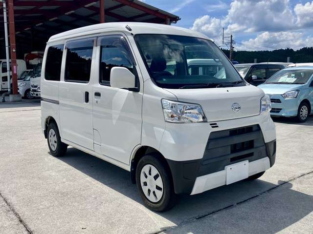 Daihatsu Hijet Cargo 5