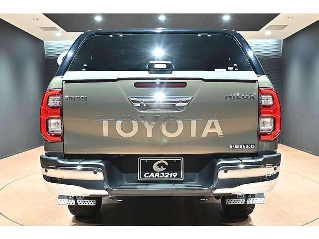 Toyota Hilux 4