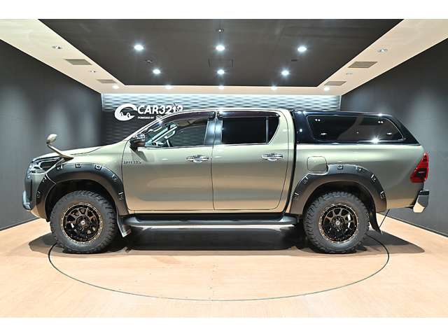 Toyota Hilux 5
