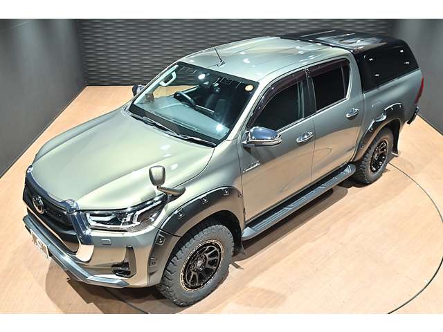 Toyota Hilux 7