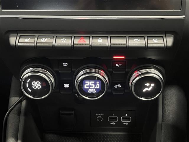 Renault Captur 11