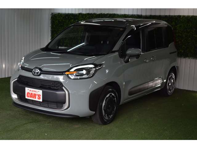 Toyota Sienta 10