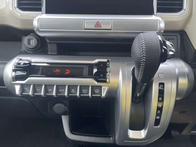 Suzuki XBEE 11