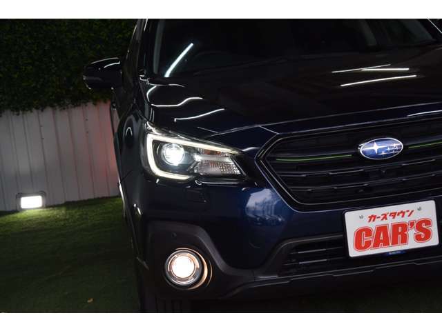 Subaru Legacy Outback 6
