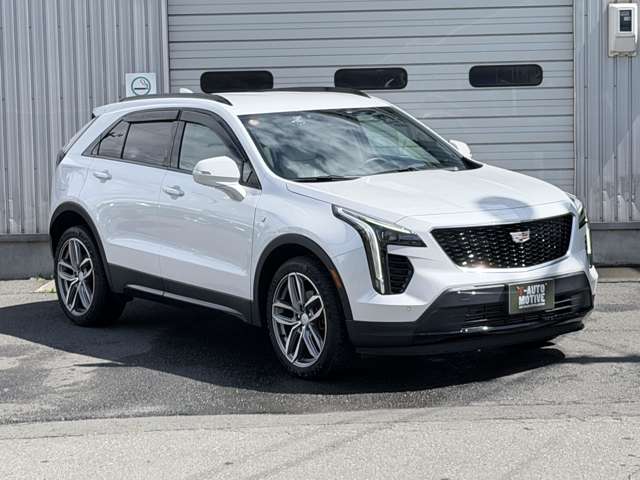 Cadillac XT4 2