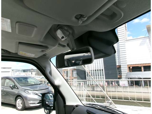 Suzuki Every 12