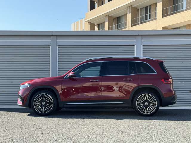 Mercedes-Benz EQB 6