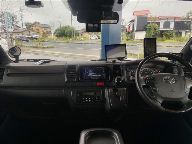 Toyota Regius Ace 9