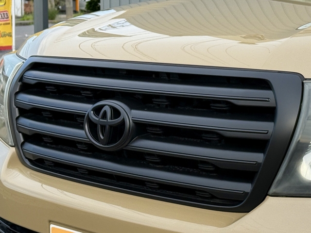 Toyota Land Cruiser 200 7