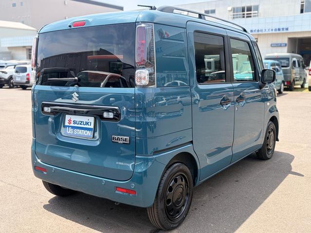 Suzuki Spacia Base 3