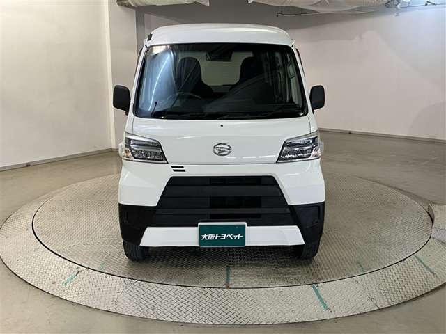 Daihatsu Hijet Cargo 2
