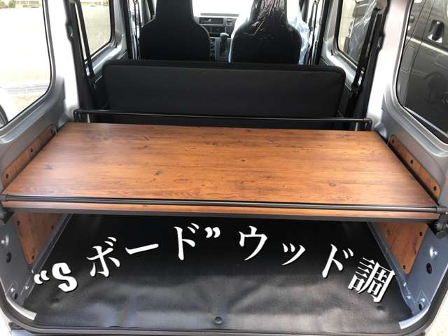 Daihatsu Hijet Cargo 5