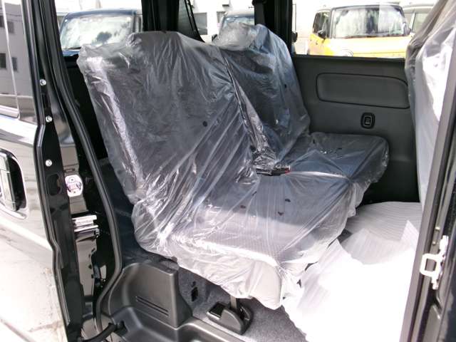 Suzuki Every 8