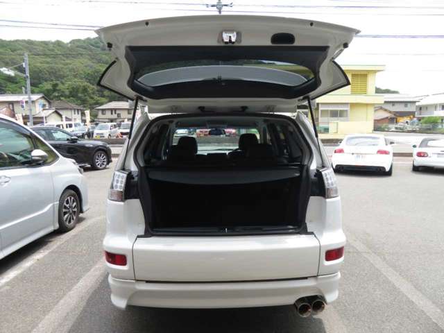 Mitsubishi Outlander 7
