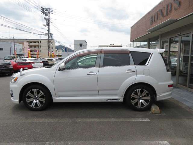 Mitsubishi Outlander 9