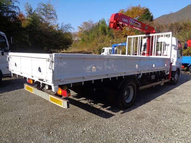 Mitsubishi Fuso Fighter 4