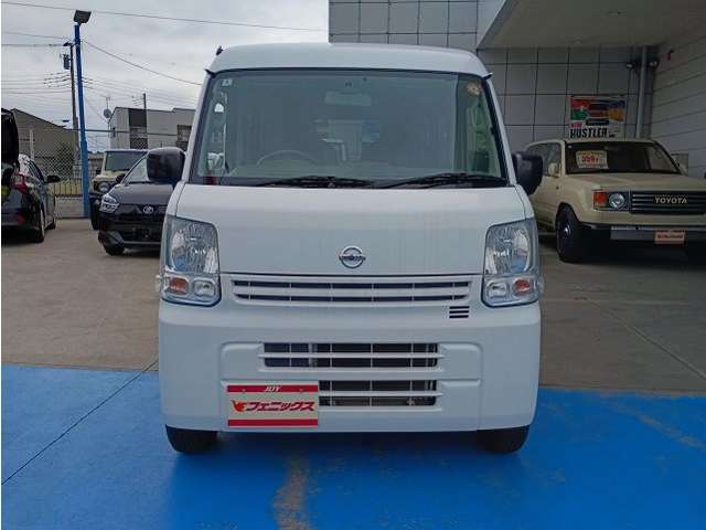 Nissan NV100 Clipper 4