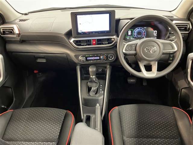 Toyota Raize 6