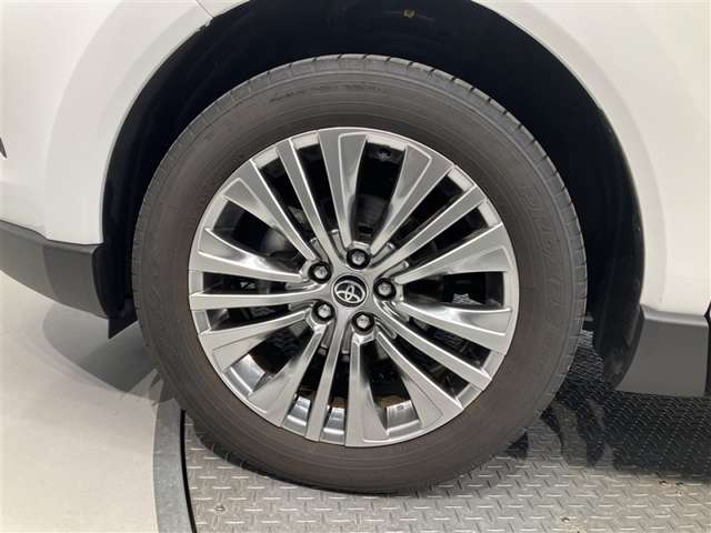 Toyota Harrier 7