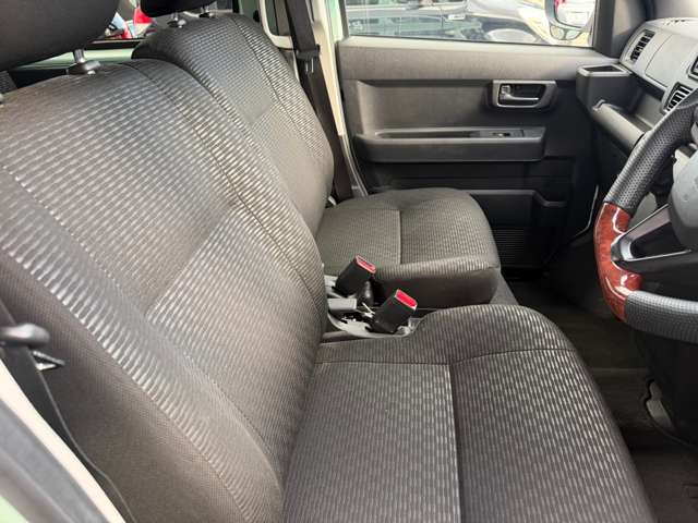 Daihatsu Hijet Deck Van 12