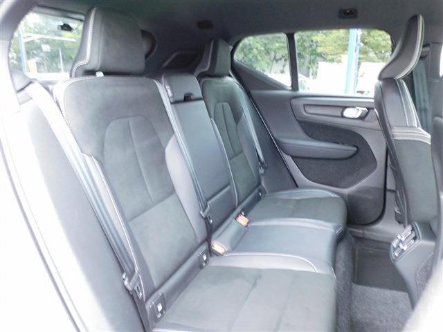 Volvo XC40 6