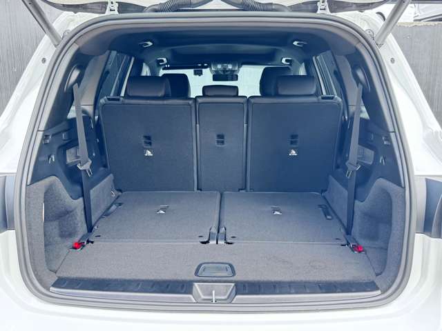 Mercedes-Benz GLB 10