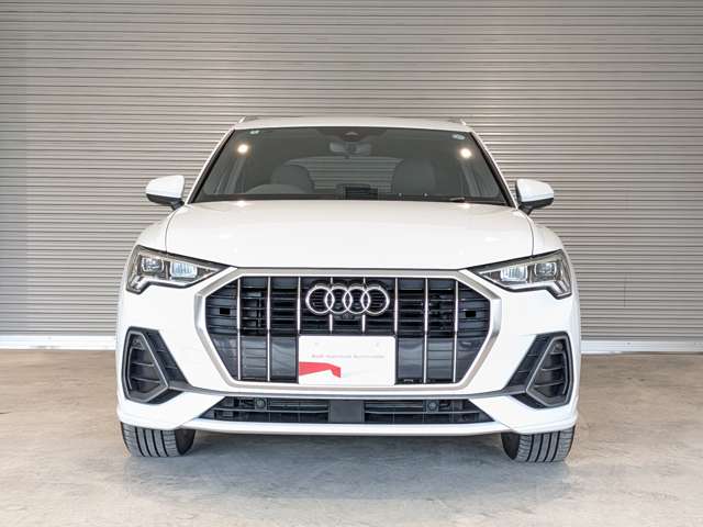 Audi Q3 7